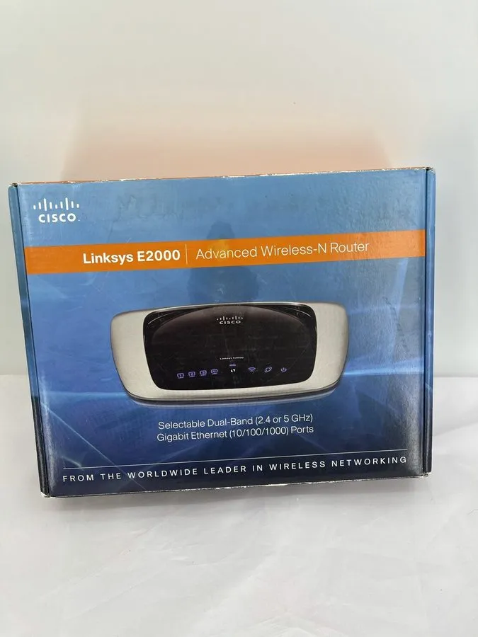 Маршрутизатор Cisco Linksys E2000 Wireless N Router 300 Mbps 4-Port Gigabit