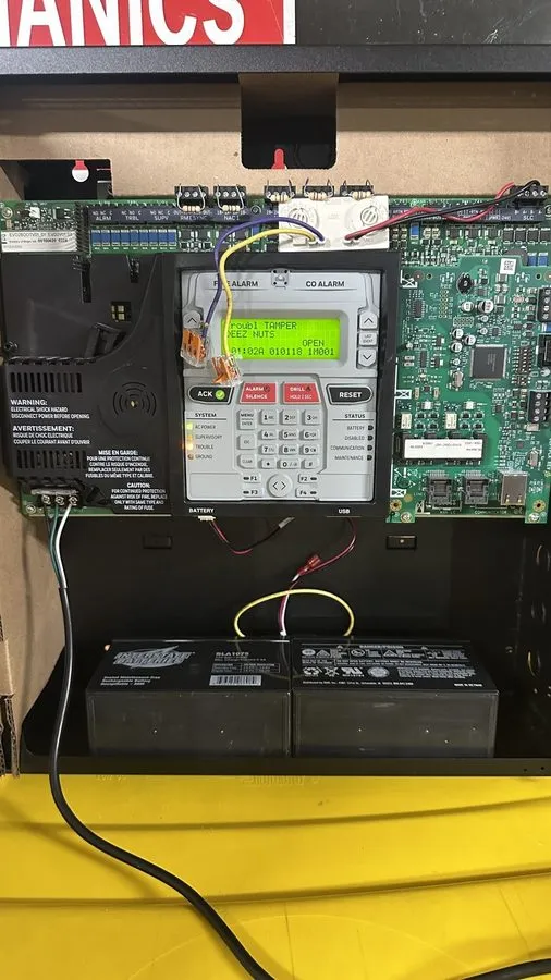 Оборудование пожарной сигнализации NOTIFIER NFW-100X Fire Alarm Control Panel. . — фото лота 1