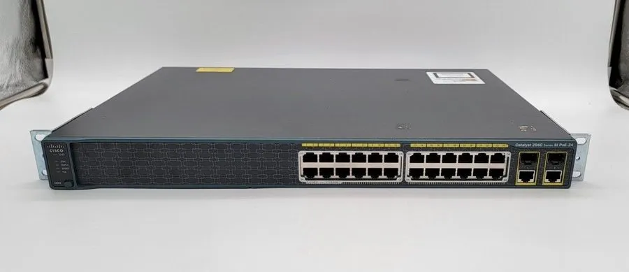 Коммутатор Cisco Catalyst 2960 SI PoE-24 / WS-C2960- -S / 24-Port switch
