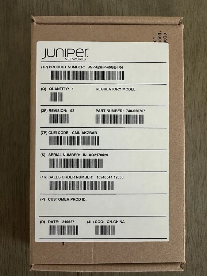 Трансивер Juniper JNP-QSFP-40GE-IR4