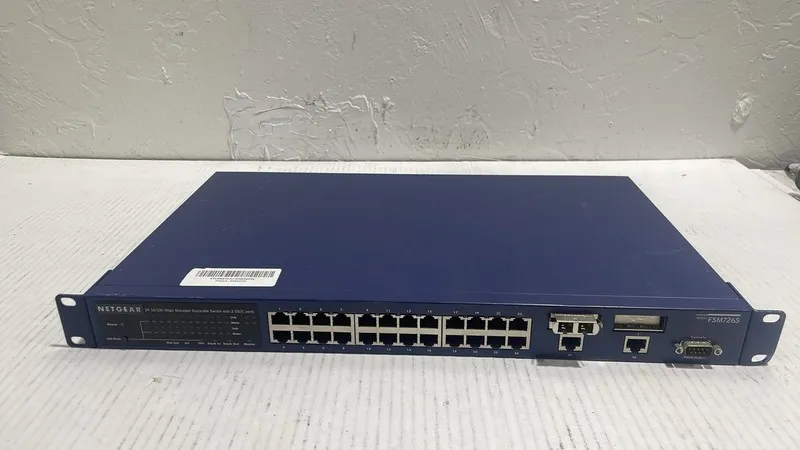 Коммутатор NetGear (FSM726S) 24-Ports External Switch Managed stackable