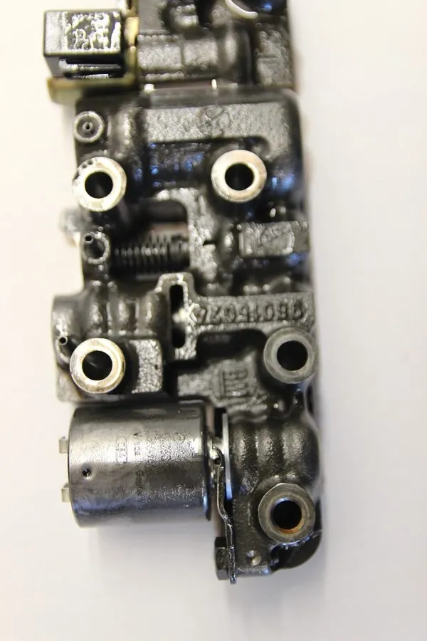 Клапан BMW E36 E34 Z3 pressure regulator solenoid valve automatic transmission 7