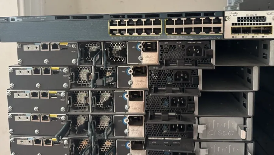 Коммутатор Cisco Catalyst WS-C3560X-24P-S 24-Port PoE+ Switch w/ C3KX-NM-10G