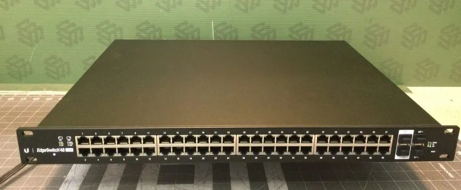 Коммутатор Ubiquiti ES-48-750W Edgeswitch 48 Port PoE Gigabit Switch w/ 10Gb Upl