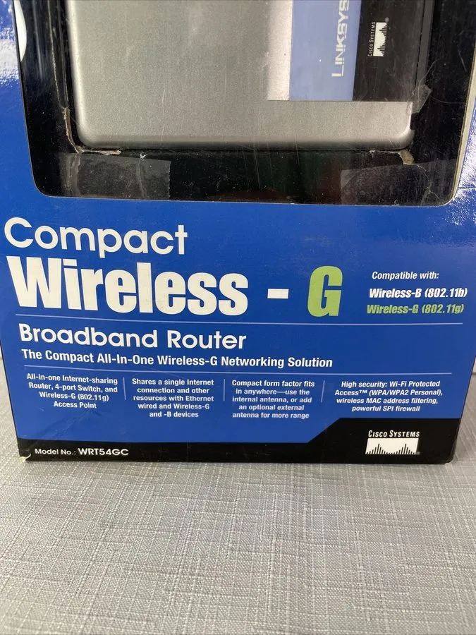 Маршрутизатор Linksys WRT54GC 54 Mbps 4-Port 10/100 Wireless G Router — фото лота 1