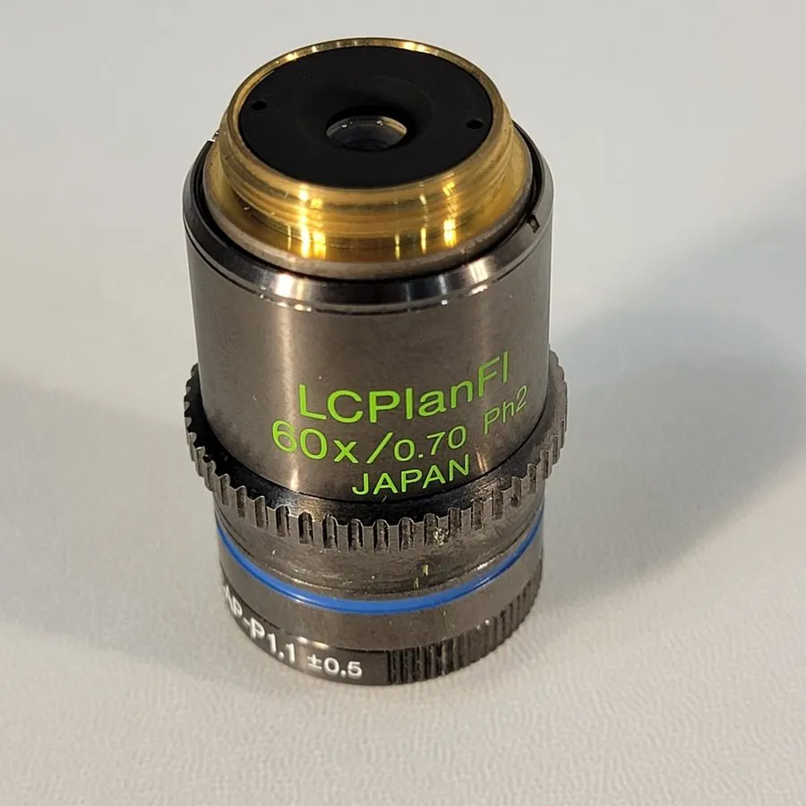Объектив микроскопа Olympus LCPlanFl 20x Phase CAP-P1.1 +/-0.5. Fluorite Ph1 Mic