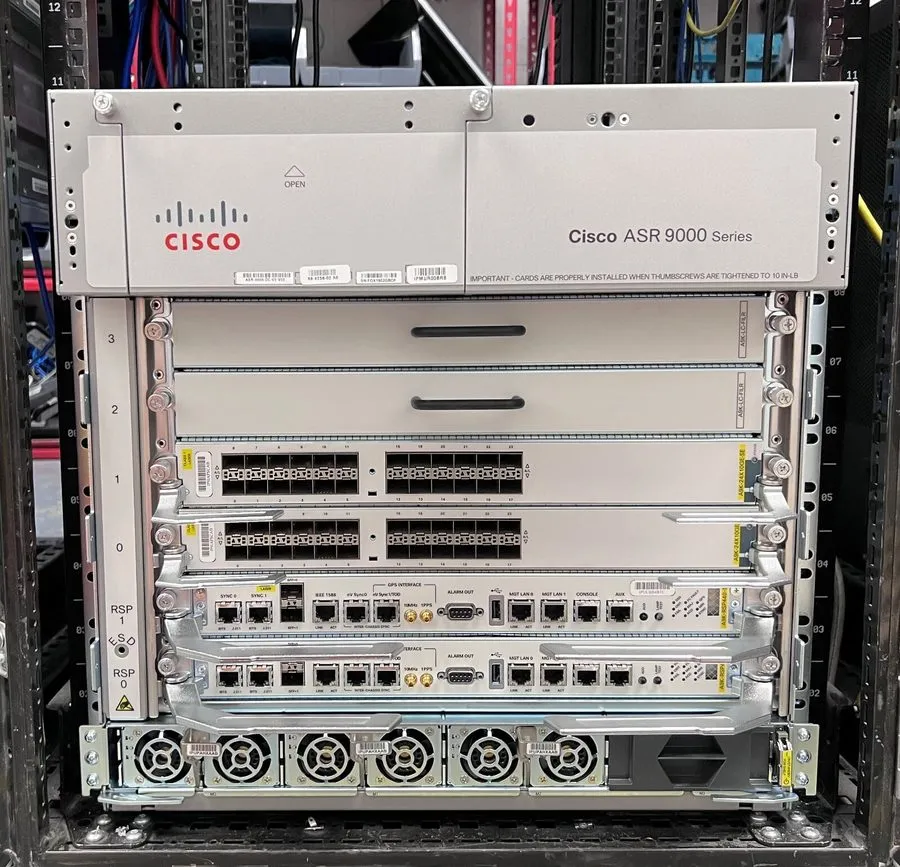Маршрутизатор Cisco ASR 9006 V2 2x RSP440-SE 2x 24X10GE-SE Router Configuration 