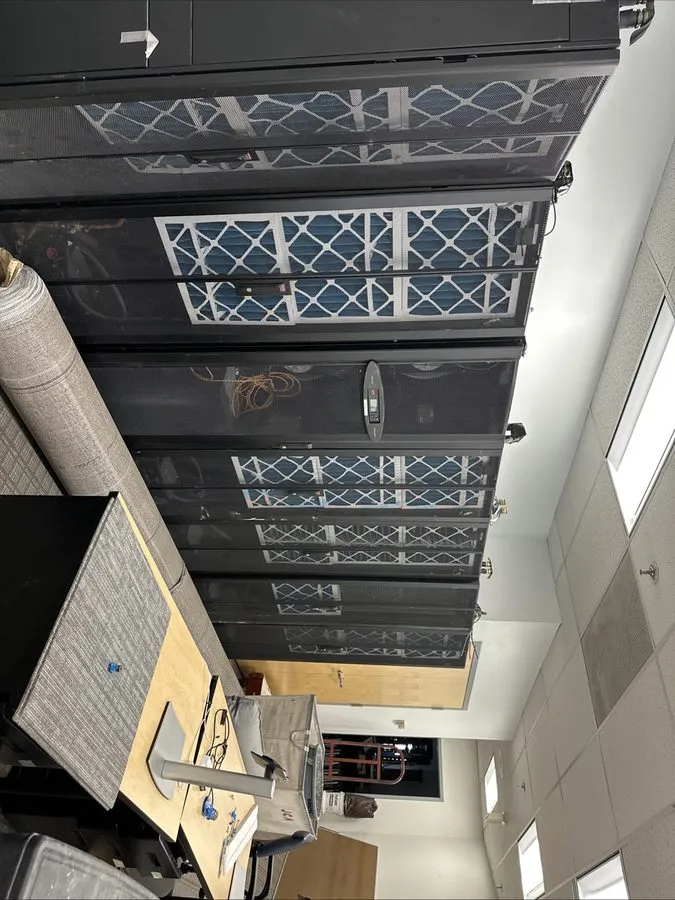 Стойка/шкаф APC Schneider Electric ACRD500 InRow RD Air Cooling System Data Serv — фото лота 1