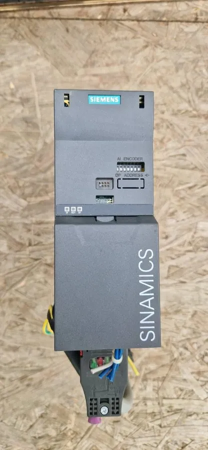 Частотный преобразователь Siemens 6SL3244-0BA20-1PA0 SINAMICS G120 Control Unit