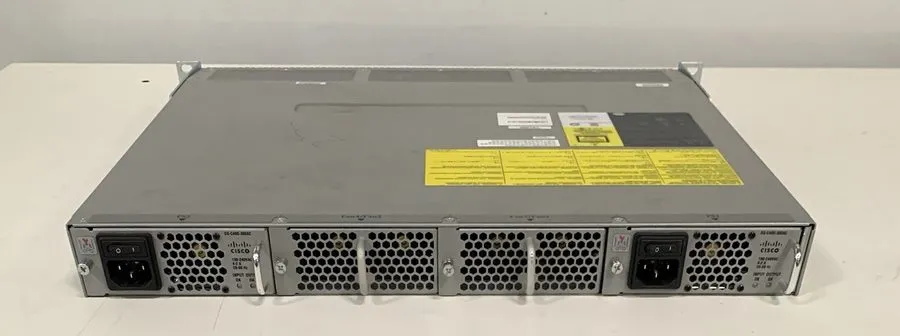 Коммутатор Cisco DS-C9148S-K9 MDS 9148S 16G Fibre Channel Fabric Switch 48-Port