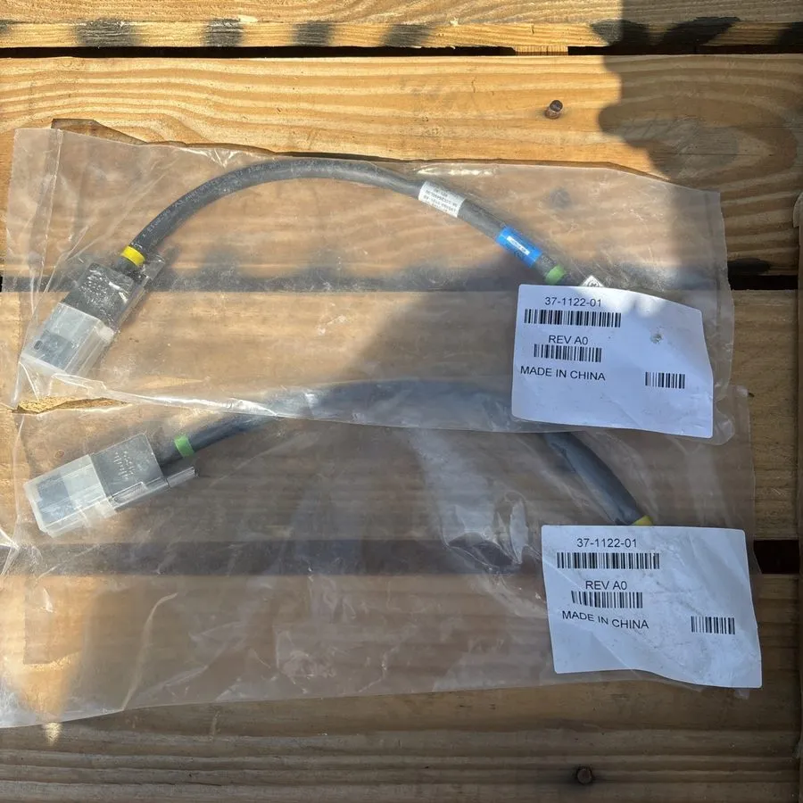 Коммутатор Cisco 37-1122-01 Stack Connection Data Network Interface Cable