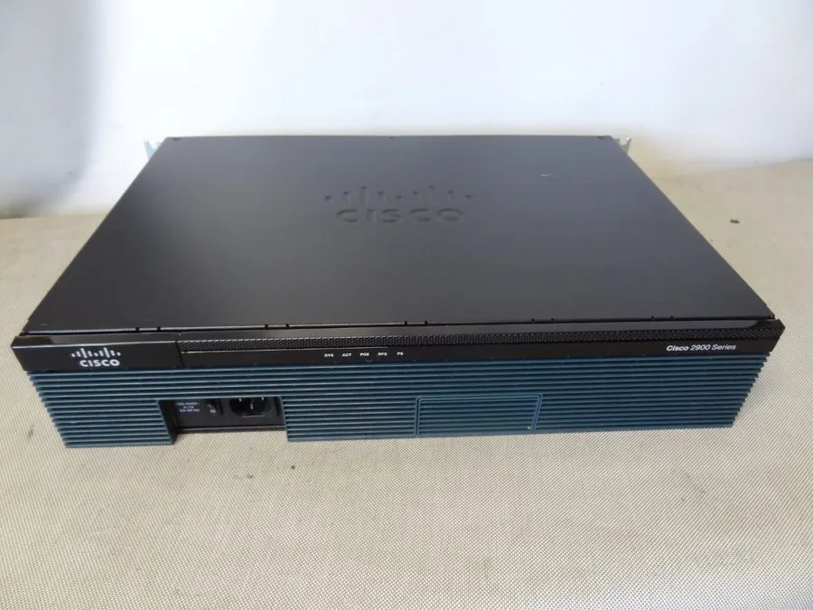 Маршрутизатор Cisco 2900 Series CISCO2911/K9 Integrated Services Router