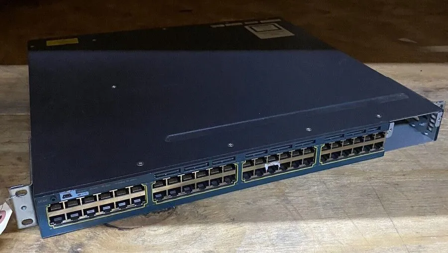 Блок питания WS-C3560X-48T-S CISCO 3560X 48 PORT DATA IP CATALYST