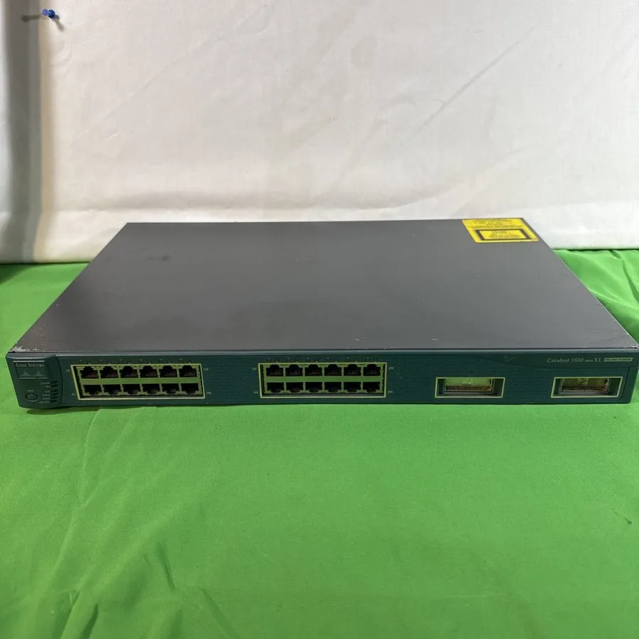 Коммутатор Cisco Catalyst 3500 Series XL WS-C3524-XL-EN 24 Port Ethernet Switch