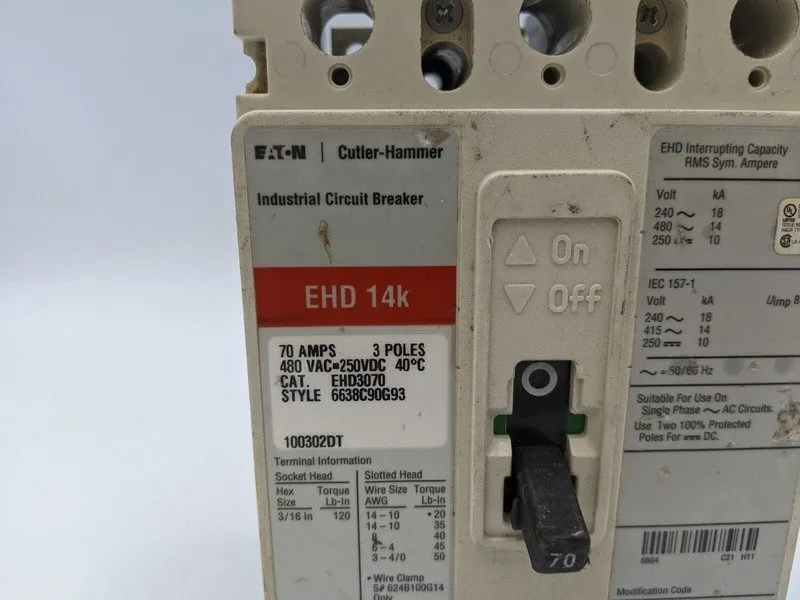Автоматический выключатель Eaton EHD3070 3 pole 70 amp EHD 14kA@480v EHD14k Circ