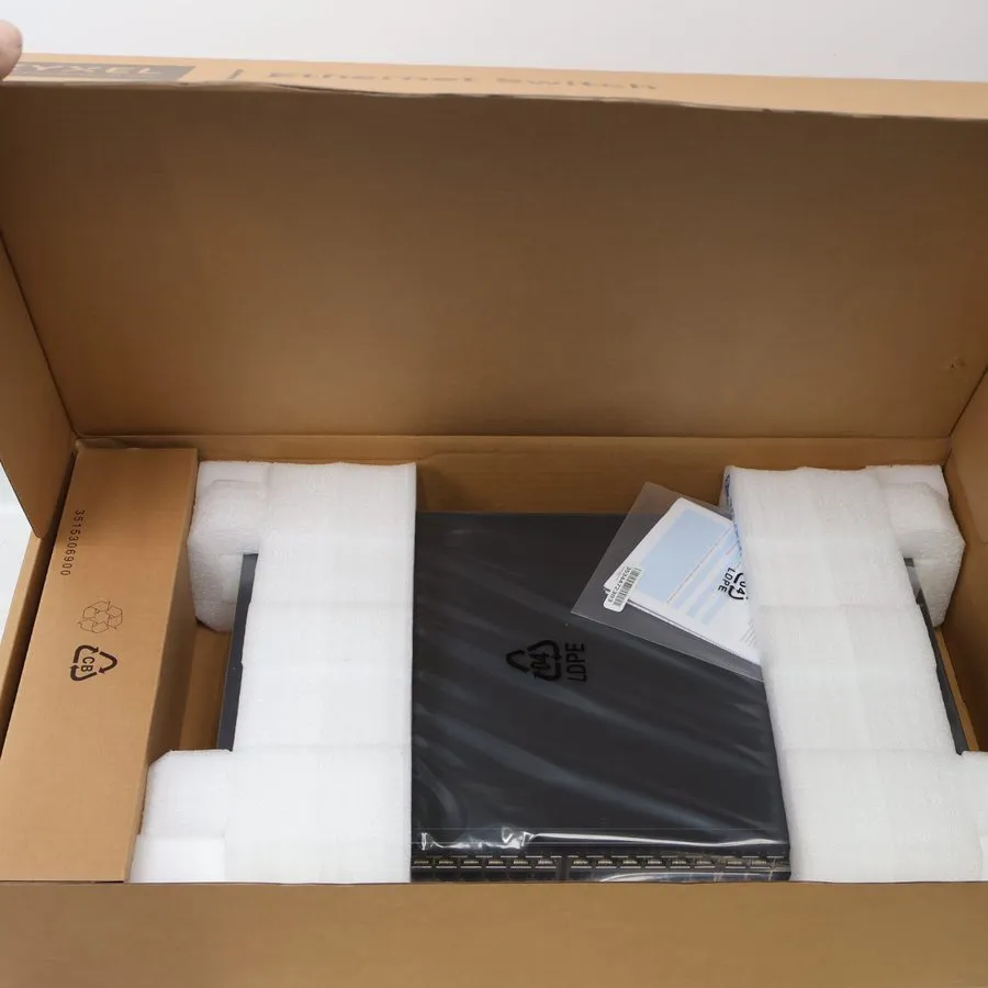 Коммутатор Zyxel Network XGS2210-52 48Port Gigabit L2 Managed Switch 4 SFP 10GbE