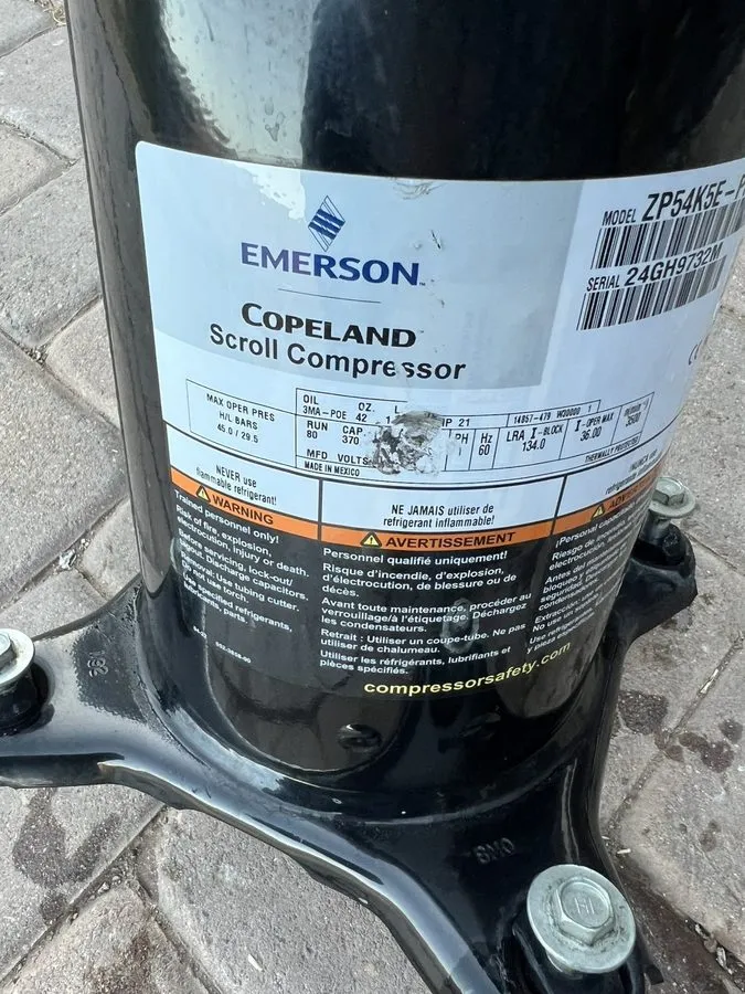 Компрессор COPELAND SCROLL COMPRESSOR model ZP34K5E PFV-800 year 2021- 220v sing
