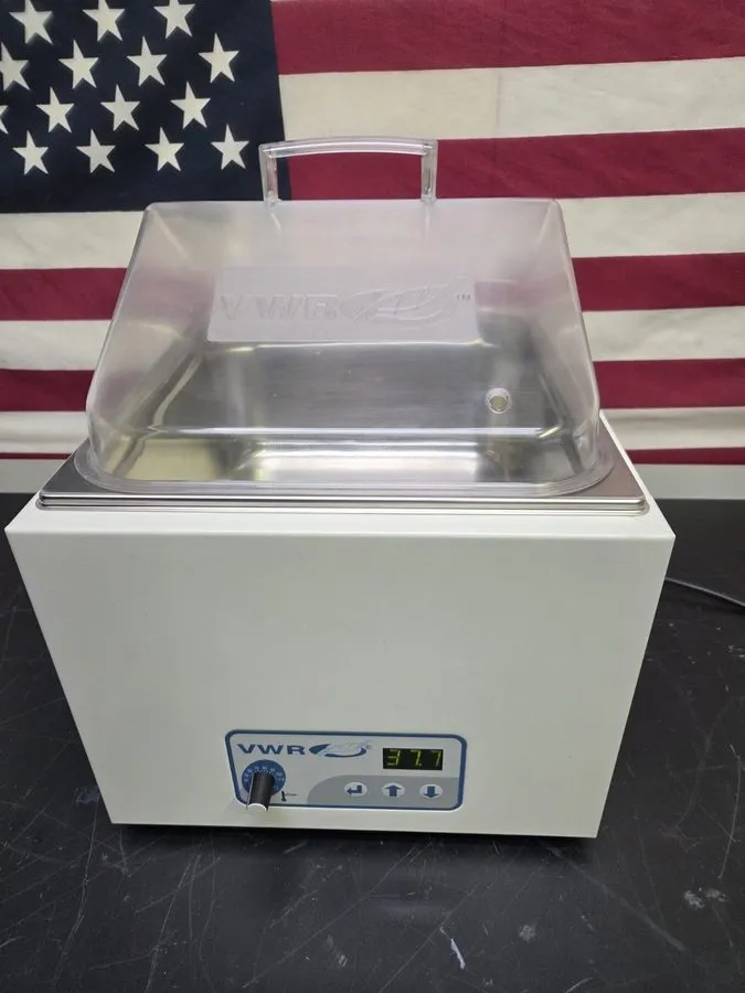 Водяная баня VWR 89032-216 Lab Digital Heated Water Bath, 12L Capacity, 120V — фото лота 1