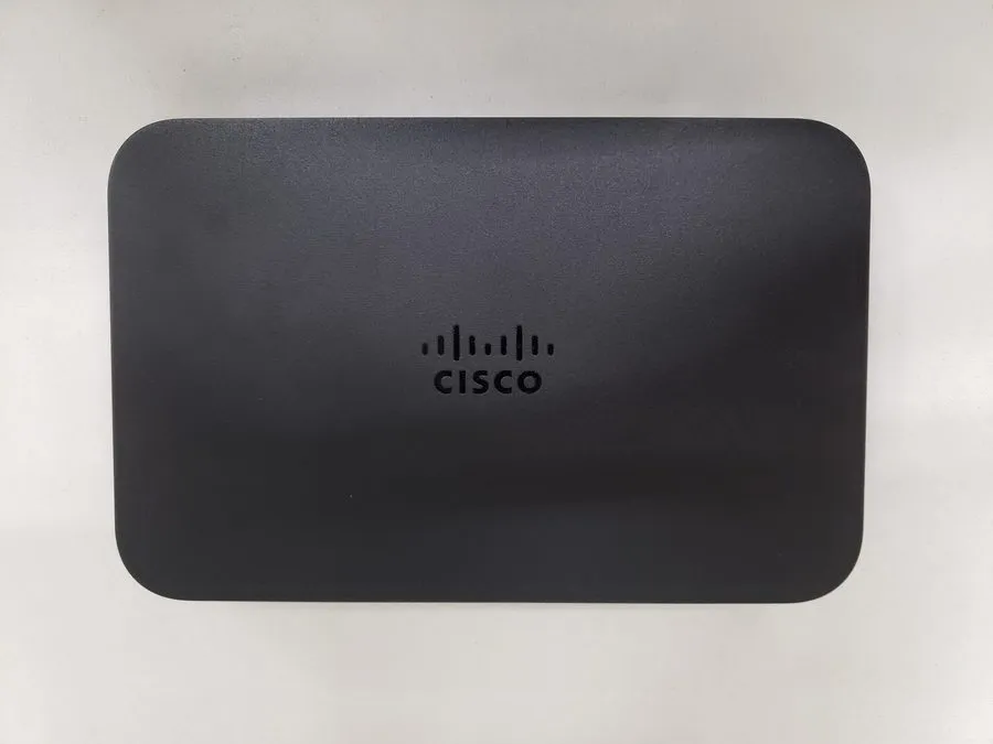 Маршрутизатор Cisco Meraki Z3-HW 5-Port GbE Router W/ Power Adapter, RJ45 Cable 