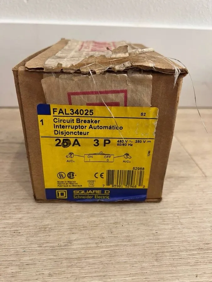 Автоматический выключатель SQUARE D FAL34025 3pole 25 AMP 480V CIRCUIT BREAKER