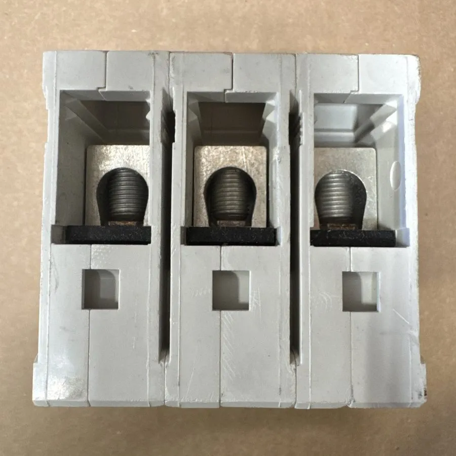 Автоматический выключатель Siemens HGB3B090 90 Amp 3P 600V 35kA@480V Circuit Bre