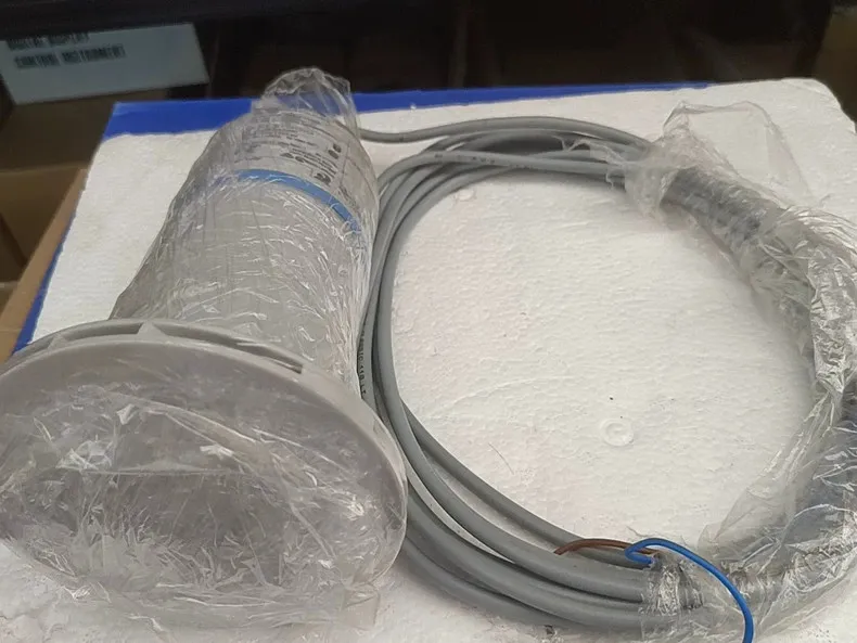 Датчик уровня Endress+Hauser Radar Level Transmitter FMR20-AAPBNWDERPF1