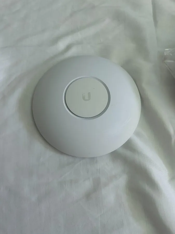 Точка доступа Ubiquiti Unifi AP AC PRO (UAP-AC-PRO) 802.11ac Wireless Access Poi