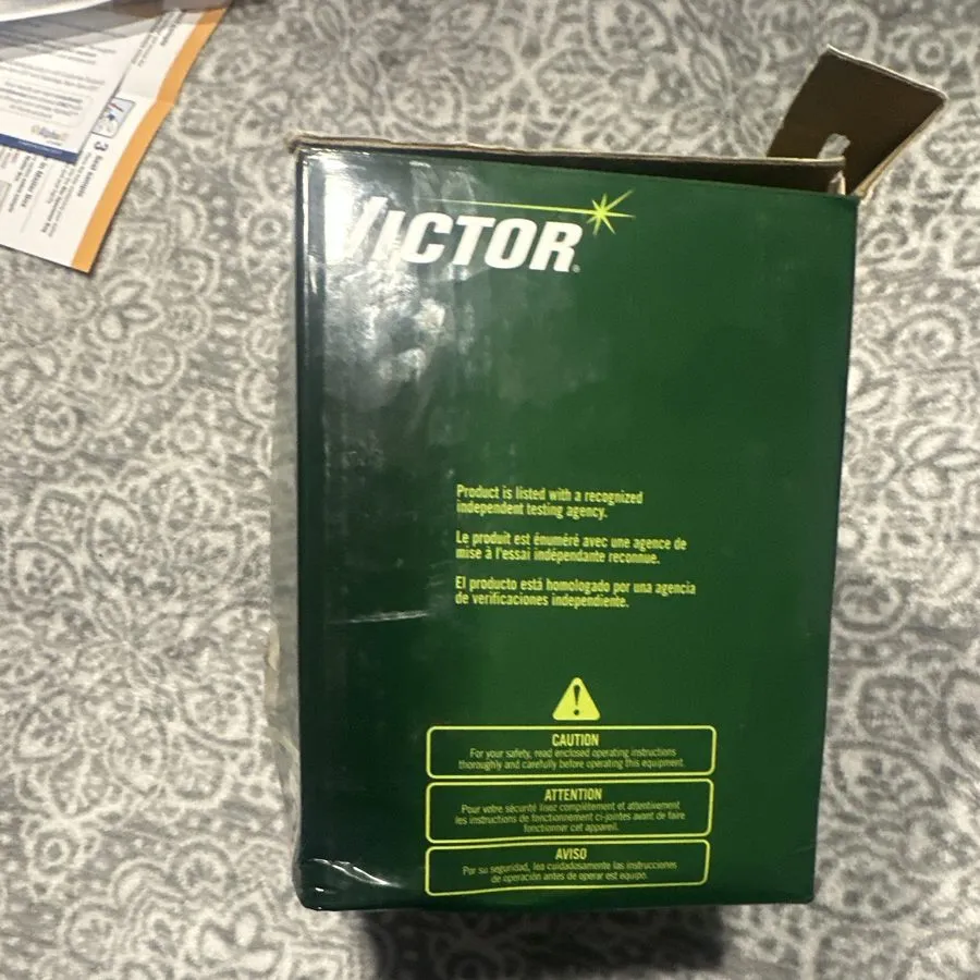 Трубопроводная арматура Victor G250-15-500 Acetylene Gas Regulator with Dual Pre — фото лота 1