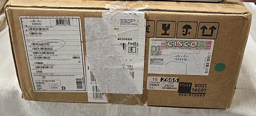 Маршрутизатор Cisco 1941/K9 2-Port 1900 Series Integrated Gigabit Security Route — фото лота 1