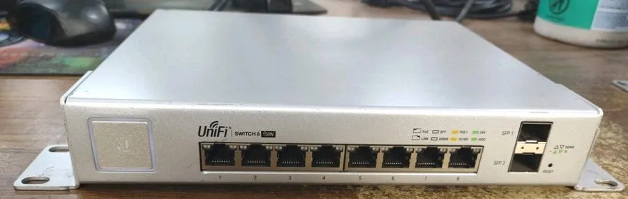Коммутатор Ubiquiti US-8-150W 8-Port UniFi Switch, Managed PoE+ Gigabit Switch
