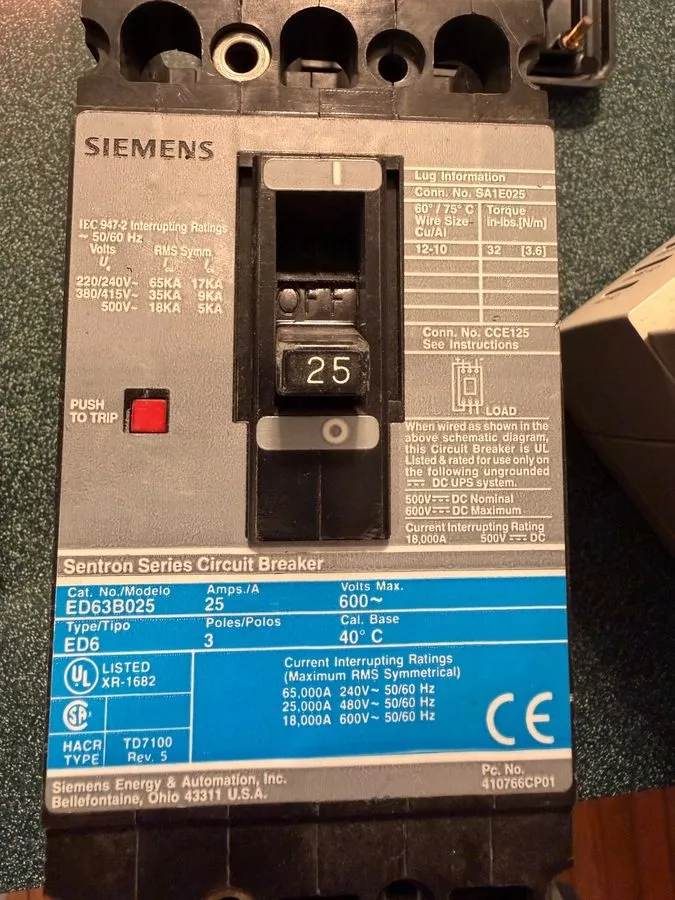 Автоматический выключатель Siemens Sentron ED6 ED63B025 25A 3-Pole 600V AC Circu