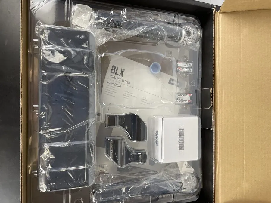 Радиосистема Shure BLX288/SM58 Dual Handheld Wireless SM58 Microphone System 202
