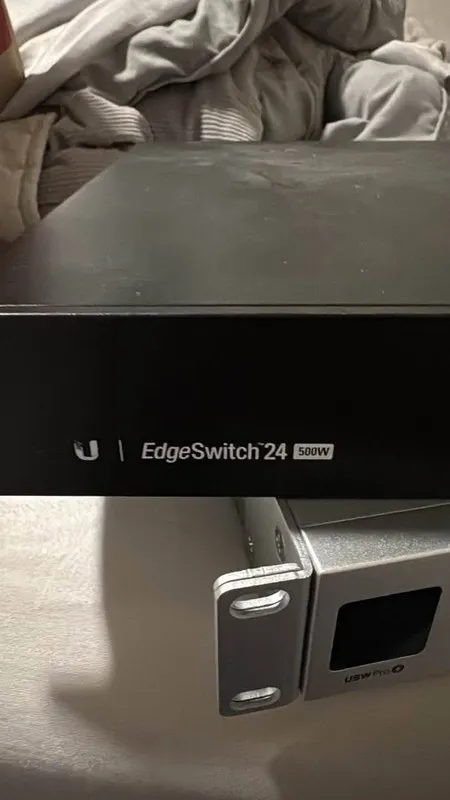 Коммутатор Ubiquiti Networks EdgeSwitch (ES-24-500W) 24 Port Rack Mountable Ethe