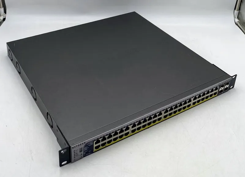 Коммутатор NETGEAR ProSafe GS748TPS 48 Port Gigabit PoE Stackable Smart Switch