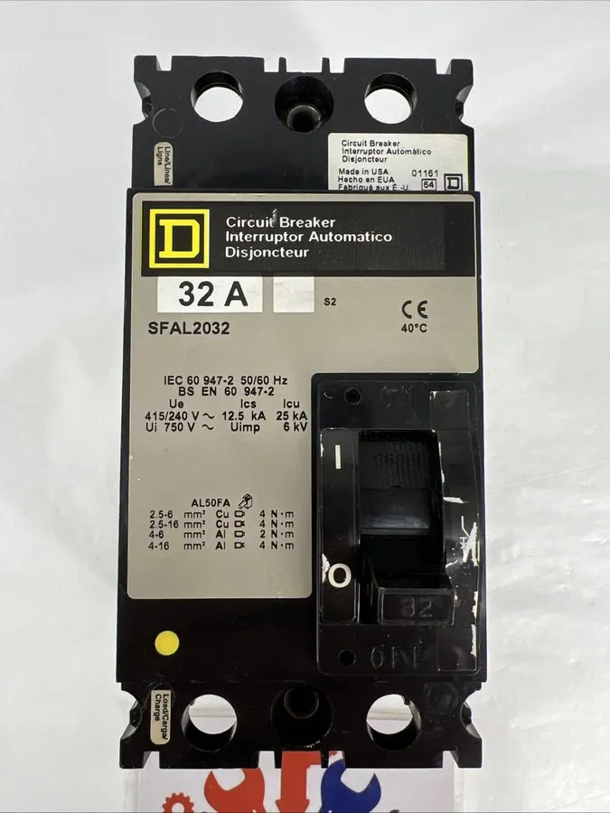 Автоматический выключатель Square D SFAL2032 Molded Case Circuit Breaker, 32A, 2 — фото лота 1