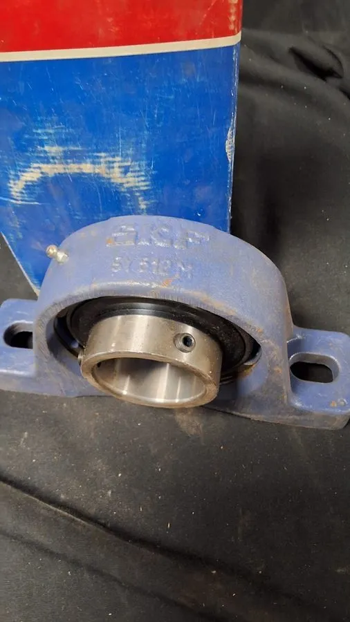 Подшипник SKF SY512M Ball Bearing Pillow Block SKF YEL 212 2F — фото лота 1