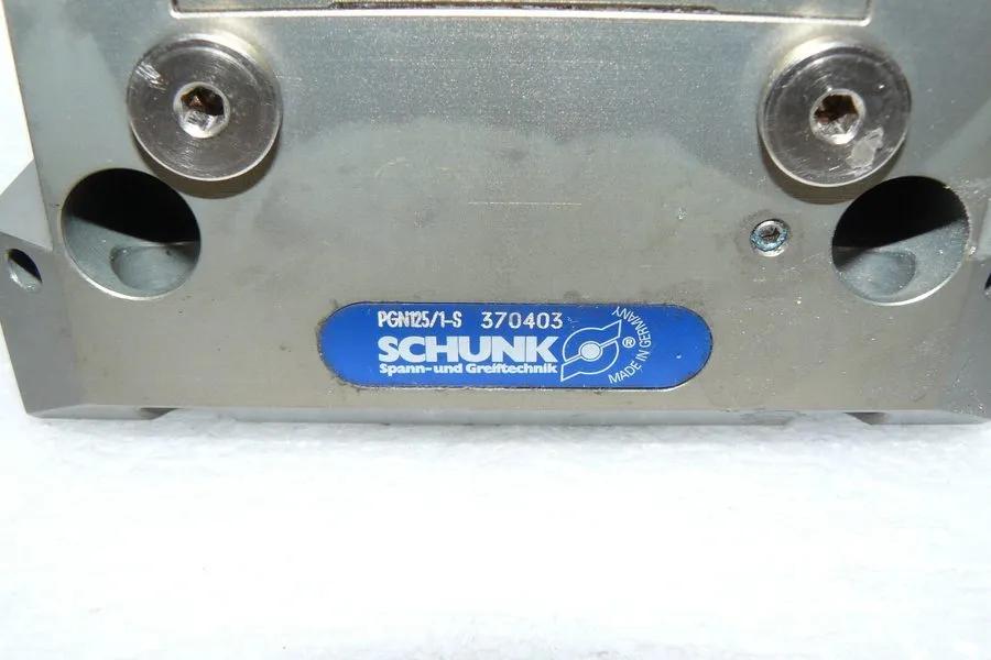 Робот SCHUNK GWB 34 2-Finger Angle Gripper Pneumatic Schunk 307135