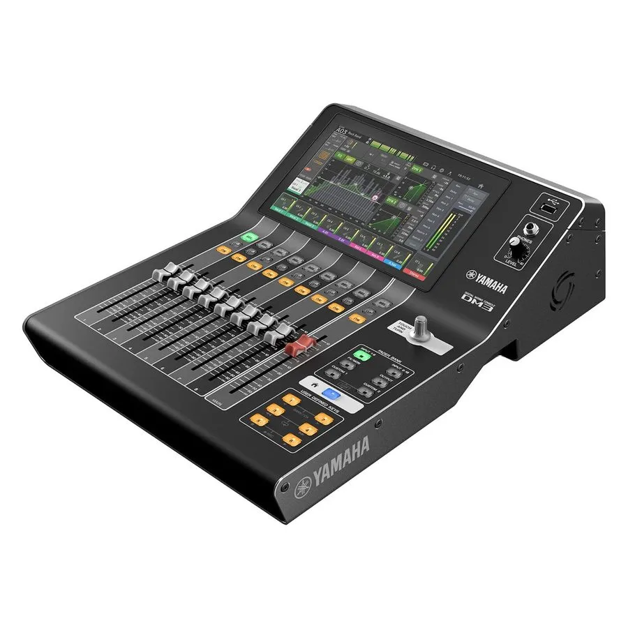 Микшерный пульт Yamaha DM3-D Digital Mixing Console Dante + Fitted Road/Flight C — фото лота 3