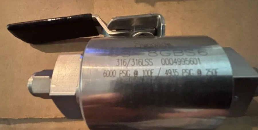 Клапан 1 Swagelok Stainless Steel 6000 psig Ball Valve, 3/8" OD Tube, SS-8GBS6 — фото лота 2