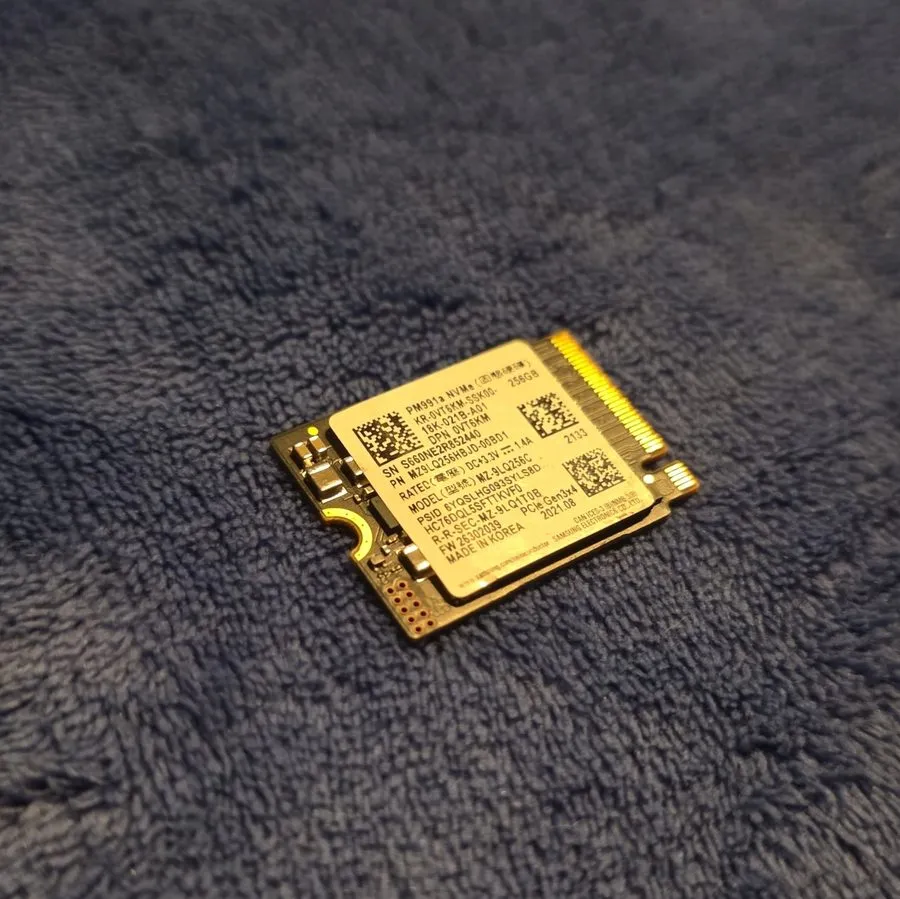 SSD-накопитель Samsung PM991a 256GB M.2 2230 NVMe PCIe Gen3x4 Internal SSD MZ-9L — фото лота 2