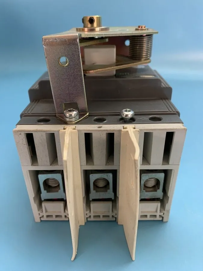 Автоматический выключатель ABB T2H100TL 100 A CIRCUIT BREAKER W/ HANDLE MECH 480