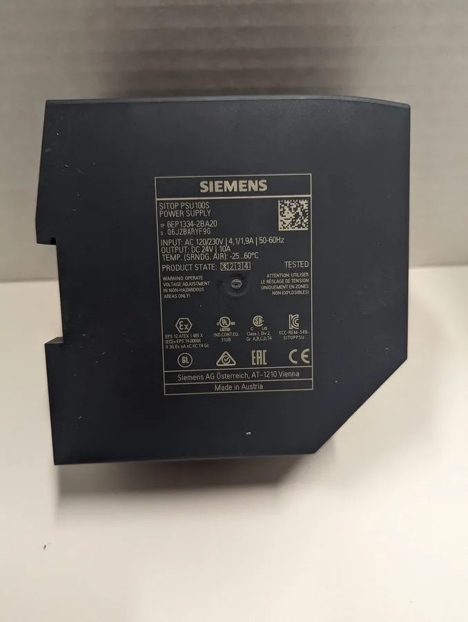 Блок питания Siemens 6EP13332BA20 SITOP PSU100S Power Supply 24VDC 5A