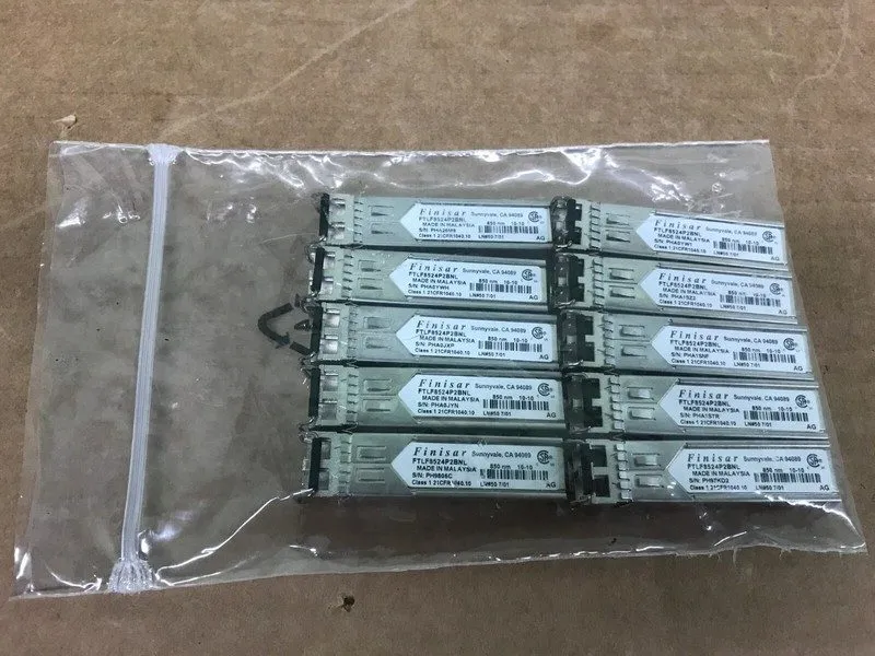 Оптический модуль FINISAR FTLF8524P2BNL Multi-MODE 4.25G 850NM 0.3KM TRANSCEIVER