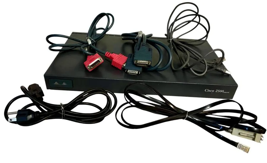 Маршрутизатор Cisco 2500 2501 Series ROUTER ETHERNET AUI TRANSCEIVER