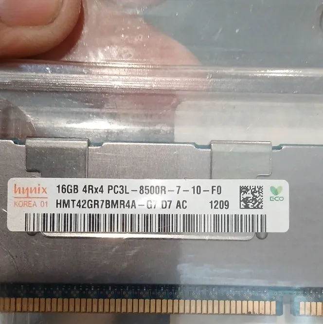 Модуль памяти Hynix 16GB PC3L-8500R DDR3-1066MHz Registered ECC HMT42GR7BMR4A-G7
