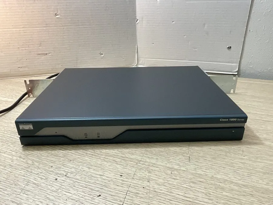 Маршрутизатор Cisco CISCO1841 1841 2-Port Integrated Service Network Router