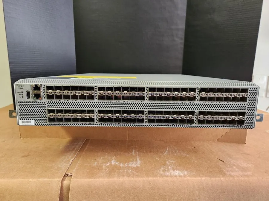 Коммутатор Cisco DS-C9396S-K9 96-Port Active 16GbE Multilayer Fabric Switch Dual