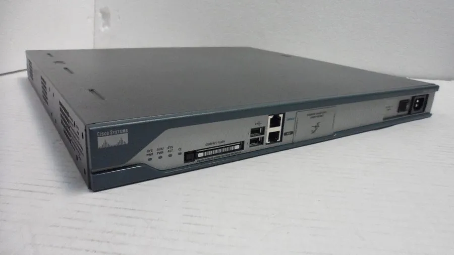 Маршрутизатор CISCO2811-HSEC/K9 Security Bundle w Adv IP Serv AIM-VPN/SSL-2, 64F