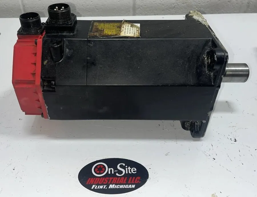 Серводвигатель Fanuc A06B-0147-B077 AC Servo Motor 3.8kW 157V 2000 RPM 15A 3PH