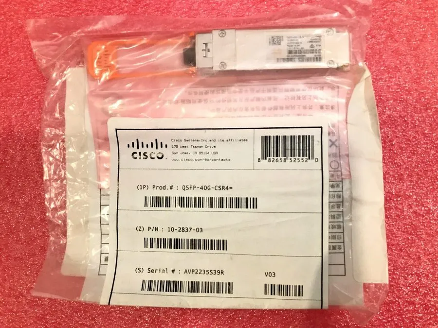 Трансивер CISCO QSFP-40G-CSR4 10-2837-02 40GBASE-CSR4 QSFP 850nm MMF QSFP transc